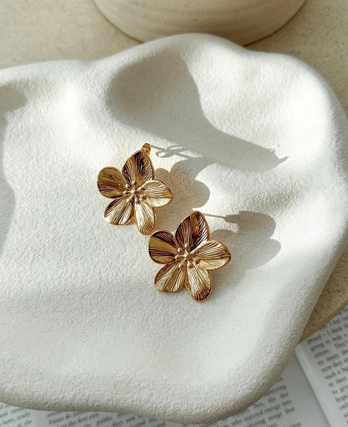 Golden Star earring